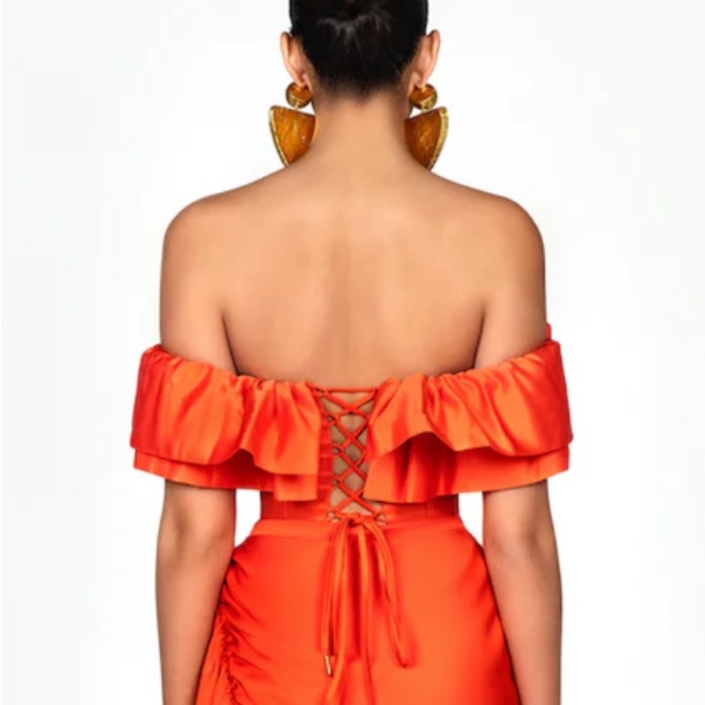 Sale!!! 24 HOURS ONLY Bfyne Vibrant Off-Shoulder Orange Ruffle Crop Top - Picture 4 of 7